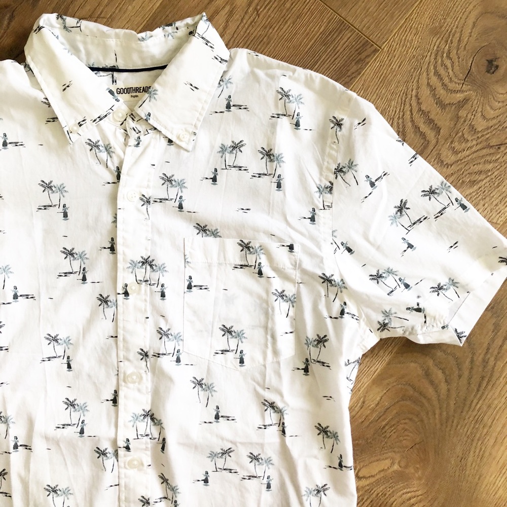 Goodthreads Men’s Short Sleeve Button Shirt - Picture 3 of 4